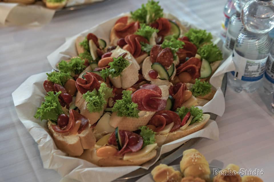Hidegtál részlet